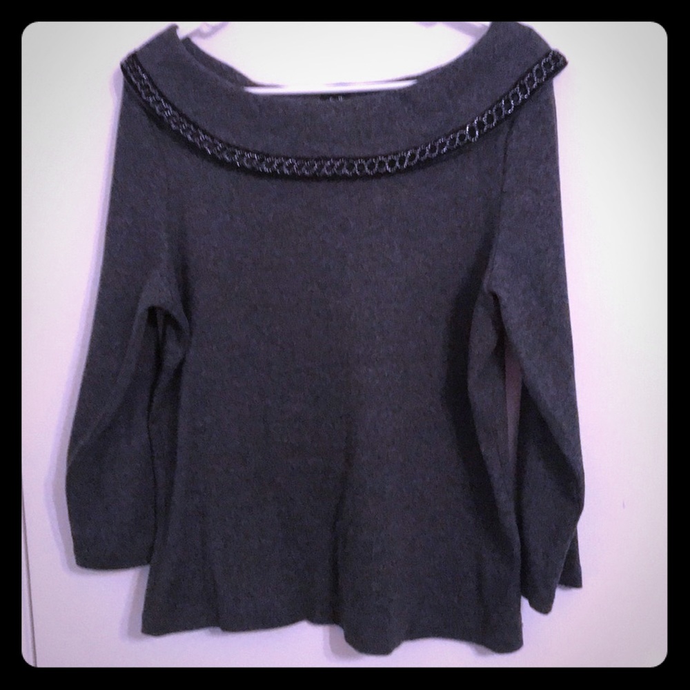 Elegant Rafaella off the shoulder gray sweater
